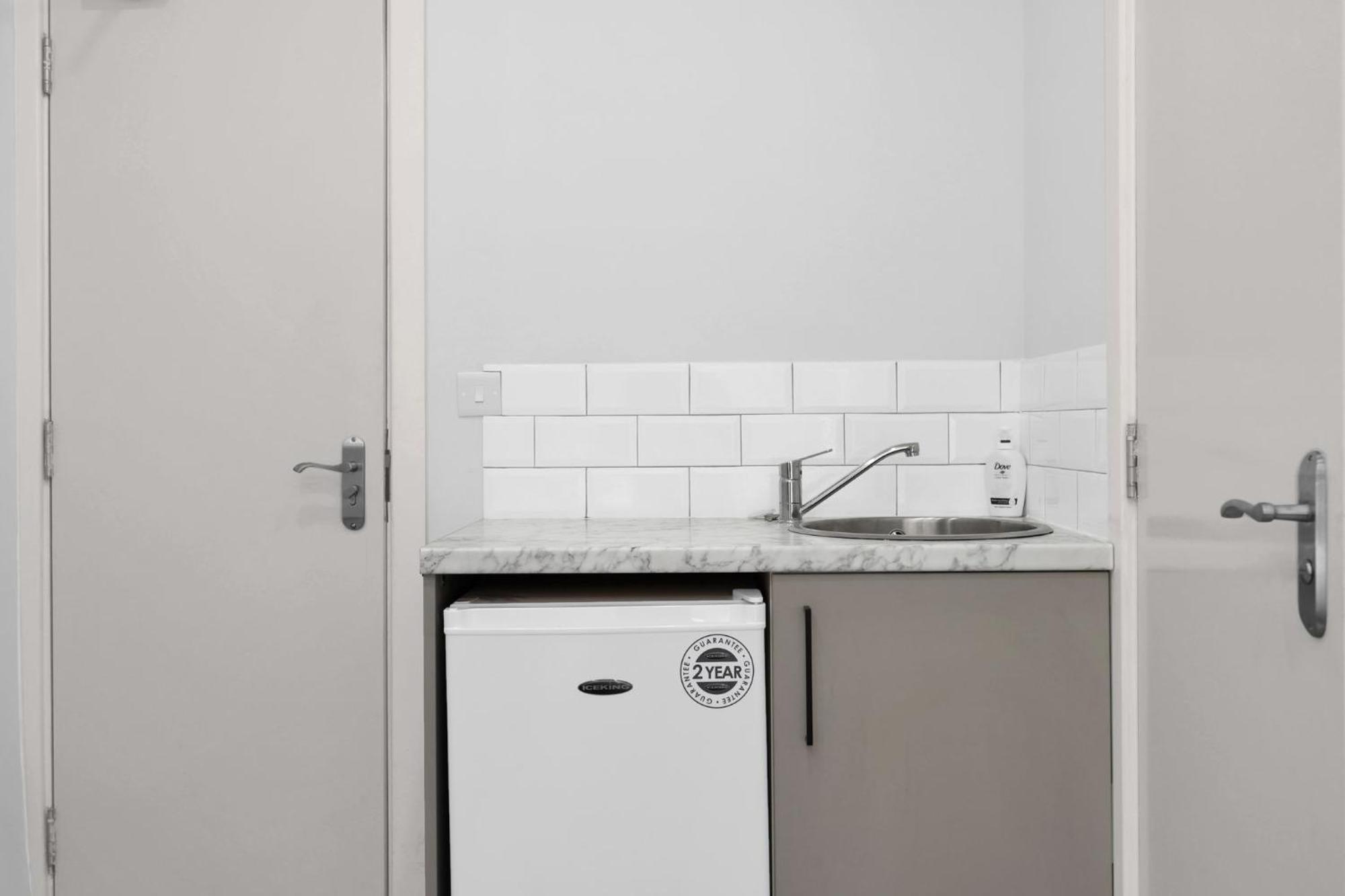 Hackney Suites Лондон Экстерьер фото